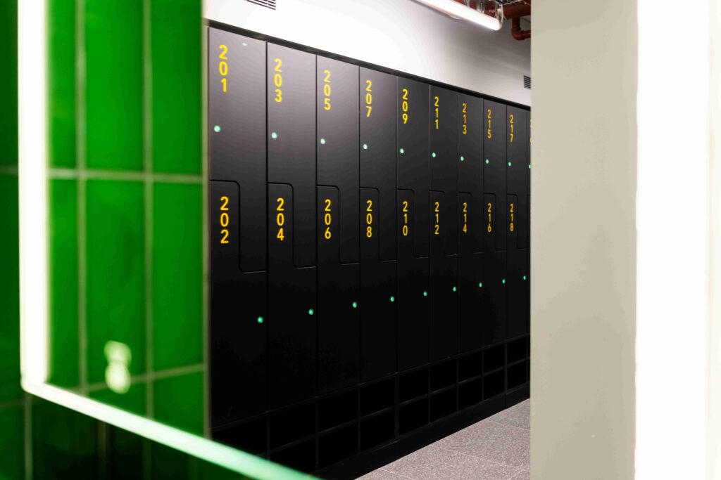 Changing room lockers at 8 Bishopsgate.