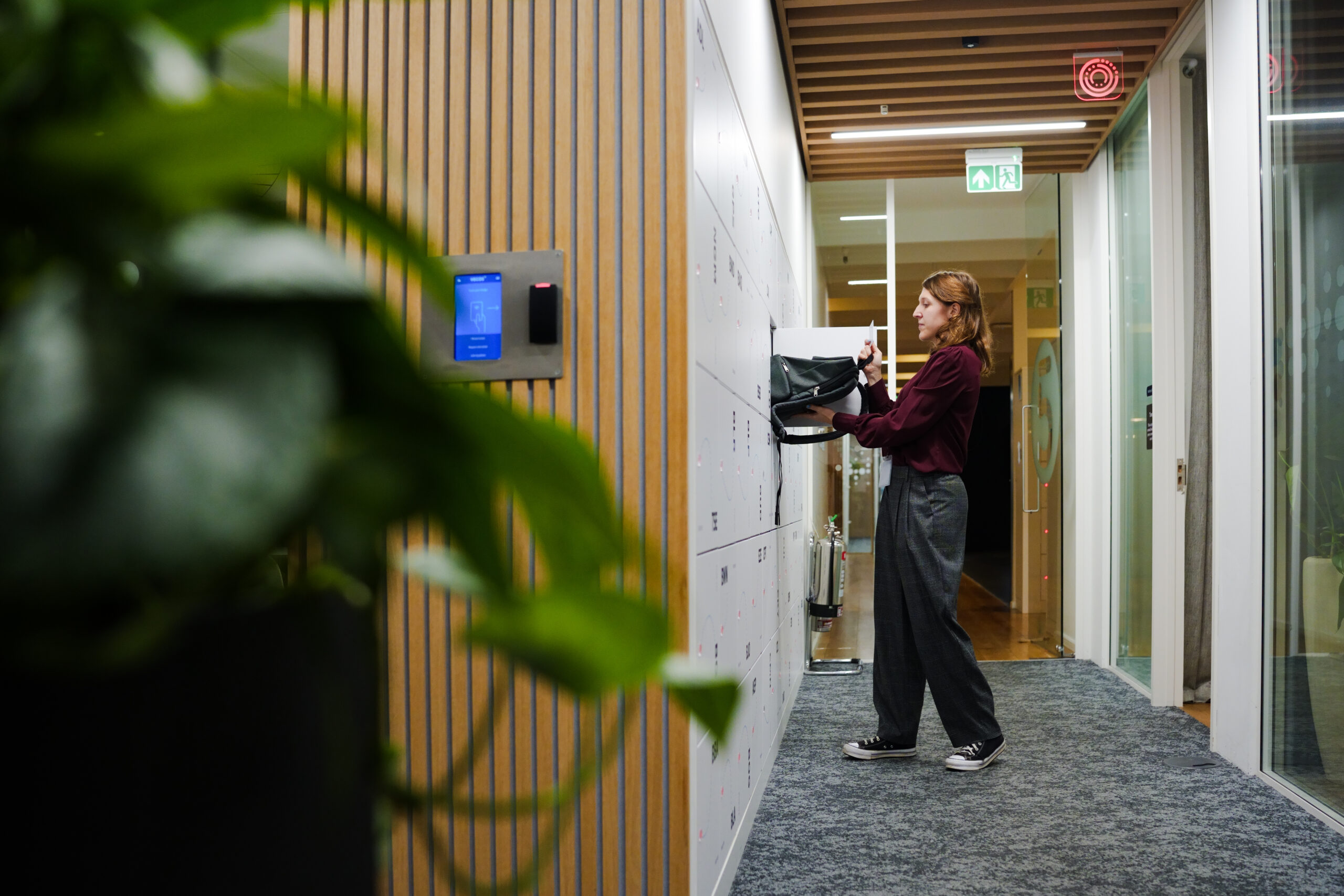 How Smart Lockers Support Workplace Sustainability featured image